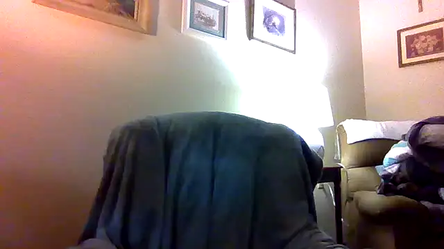 kollzCloudzz online show from June 21, 2026, 2:06 am