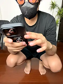 Snapshot of JP-MINT_oO_investigation_ chatting on October 12, 2025, 9:05 pm JP-MINT oO investigation  online show from October 12, 2025, 9:05 pm