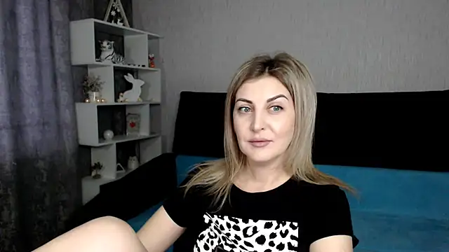 Amelia Harper online show from January 19, 2025, 1:01 pm