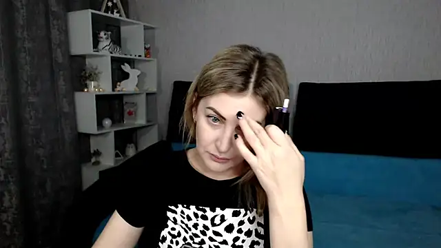 Amelia Harper online show from January 21, 2025, 2:59 pm