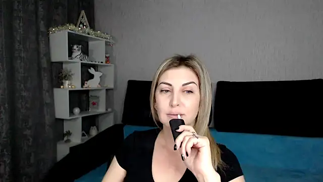 Amelia Harper online show from January 15, 2025, 2:45 pm