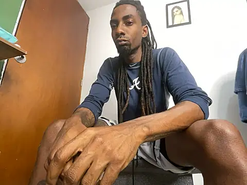 Snapshot of Malkon_Big chatting on March 8, 2025, 12:11 am Malkon Big online show from March 8, 2025, 12:11 am