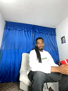 Snapshot of Malkon_Big chatting on September 21, 2025, 11:54 pm Malkon Big online show from September 21, 2025, 11:54 pm