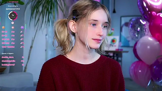 Snapshot of EdlinHargus chatting on March 11, 2025, 8:41 am EdlinHargus online show from March 11, 2025, 8:41 am