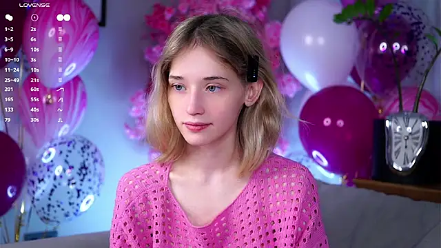 Snapshot of EdlinHargus chatting on March 14, 2025, 2:31 am EdlinHargus online show from March 14, 2025, 2:31 am