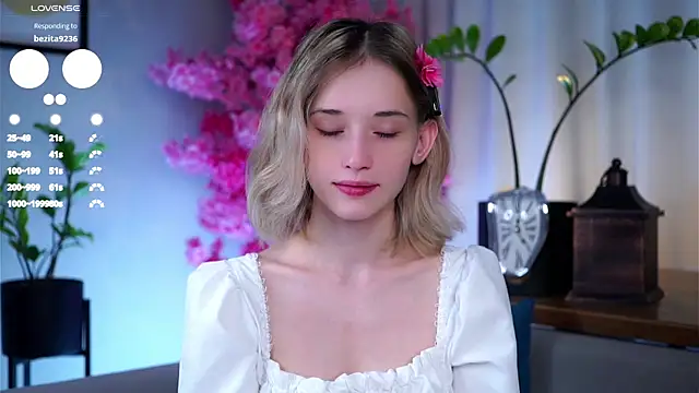 Snapshot of EdlinHargus chatting on March 1, 2025, 1:32 am EdlinHargus online show from March 1, 2025, 1:32 am