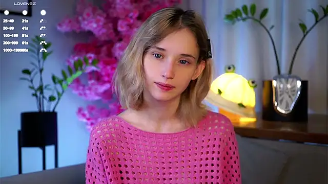 Snapshot of EdlinHargus chatting on February 28, 2025, 1:47 am EdlinHargus online show from February 28, 2025, 1:47 am