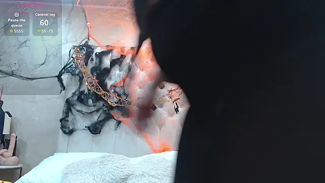 Snapshot of La_Crespa_x chatting on October 7, 2025, 11:55 am La Crespa x online show from October 7, 2025, 11:55 am