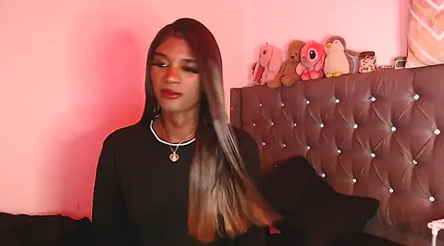 stefanny hot03 online show from December 24, 2024, 3:16 am