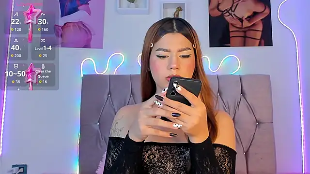 Snapshot of Ashley_piinkk_ chatting on October 12, 2025, 6:26 am Ashley piinkk online show from October 12, 2025, 6:26 am