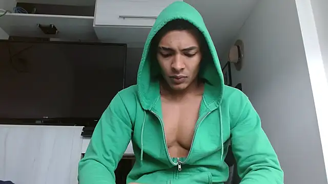 Snapshot of Jhonyblack_1 chatting on January 16, 2026, 5:28 pm Jhonyblack 1 online show from January 16, 2026, 5:28 pm