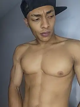 Snapshot of Jhonyblack_1 chatting on March 27, 2026, 6:33 am Jhonyblack 1 online show from March 27, 2026, 6:33 am