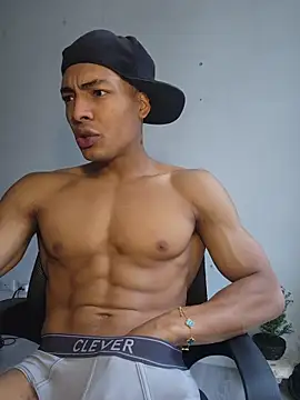 Snapshot of Jhonyblack_1 chatting on May 5, 2026, 4:32 pm Jhonyblack 1 online show from May 5, 2026, 4:32 pm