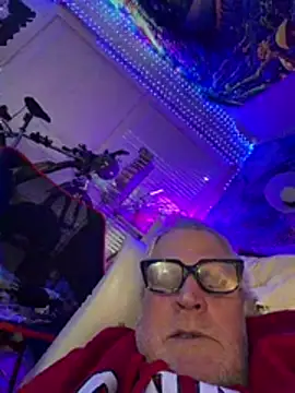 Mimmoromeo1973 online show from February 21, 2026, 1:51 am