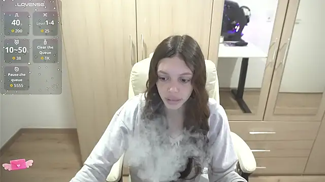 Snapshot of Billly1Love chatting on September 17, 2025, 10:45 pm Billly1Love online show from September 17, 2025, 10:45 pm