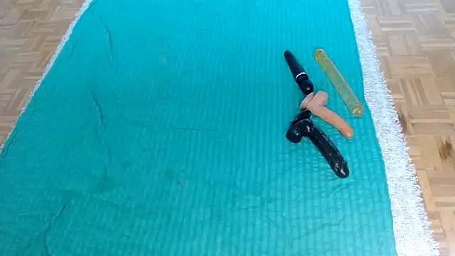 Snapshot of Sexmastre12 chatting on October 17, 2025, 2:30 pm Sexmastre12 online show from October 17, 2025, 2:30 pm