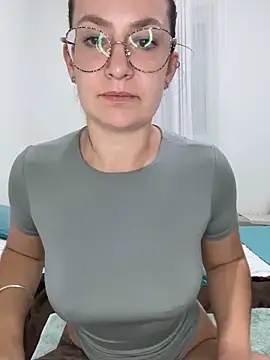 Snapshot of ladoucedu34 chatting on October 14, 2025, 8:20 pm ladoucedu34 online show from October 14, 2025, 8:20 pm