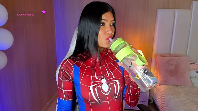 CaseyPiierce online show from October 22, 2025, 7:35 pm