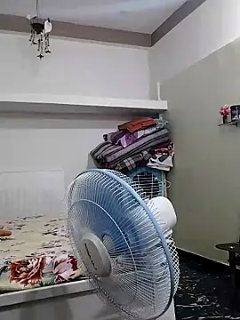 Snapshot of Rasmalai786 chatting on September 28, 2025, 6:31 am Rasmalai786 online show from September 28, 2025, 6:31 am