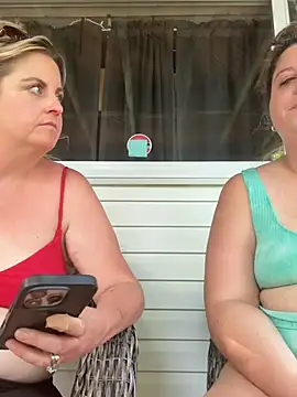 Snapshot of Vanilla-Cakebaum chatting on July 2, 2026, 10:16 pm Vanilla-Cakebaum online show from July 2, 2026, 10:16 pm