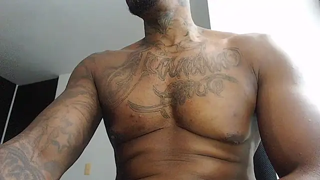 Snapshot of jhon_tomson1 chatting on October 1, 2025, 11:30 pm jhon tomson1 online show from October 1, 2025, 11:30 pm