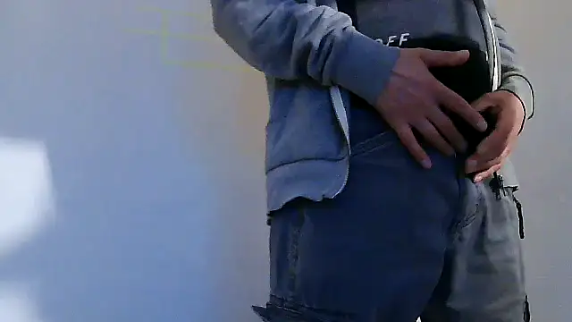 Minm666 online show from October 3, 2025, 4:41 pm