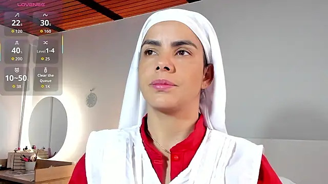 ClaraMariaMon online show from March 10, 2026, 2:32 pm