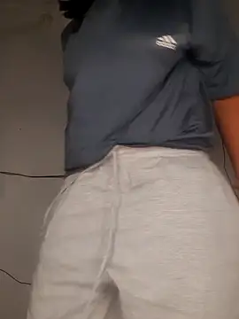 hot-tandy online show from September 27, 2025, 3:40 pm