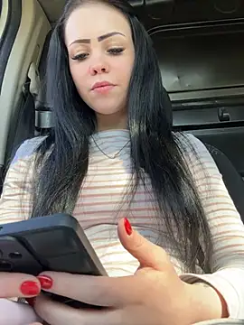 Highschoolpussy online show from March 21, 2025, 12:50 pm