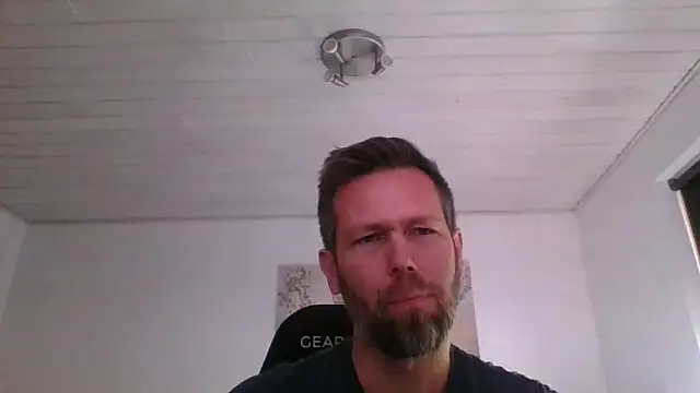 Snapshot of Gotta1 chatting on September 26, 2025, 10:44 am Gotta1 online show from September 26, 2025, 10:44 am