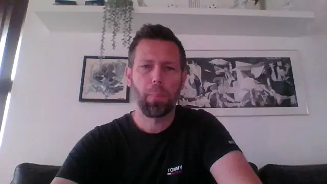 Snapshot of Gotta1 chatting on September 21, 2025, 9:58 am Gotta1 online show from September 21, 2025, 9:58 am