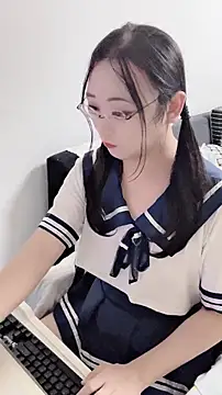 JiangXiaoxue online show from October 29, 2025, 11:20 am