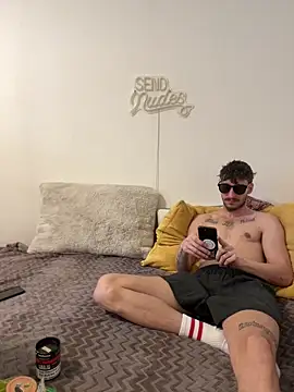 toyboy 69 online show from February 21, 2025, 8:18 am