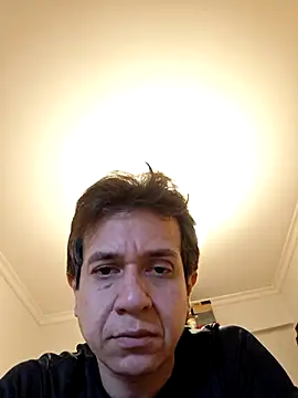 Snapshot of Tulio_maravilha12 chatting on February 26, 2026, 6:30 pm Tulio maravilha12 online show from February 26, 2026, 6:30 pm