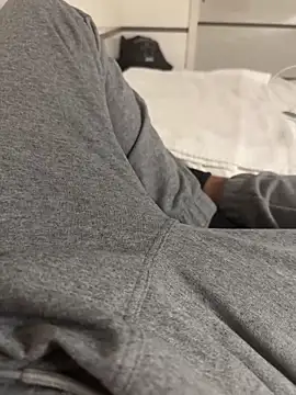 Snapshot of young1fucker chatting on December 15, 2024, 3:20 pm young1fucker online show from December 15, 2024, 3:20 pm