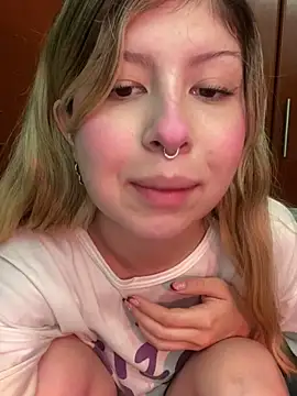 Snapshot of KittieCatty chatting on September 25, 2025, 2:06 am KittieCatty online show from September 25, 2025, 2:06 am