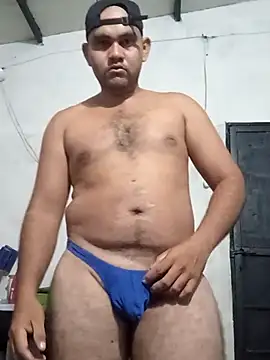 Snapshot of travieso2893 chatting on October 18, 2025, 4:47 am travieso2893 online show from October 18, 2025, 4:47 am