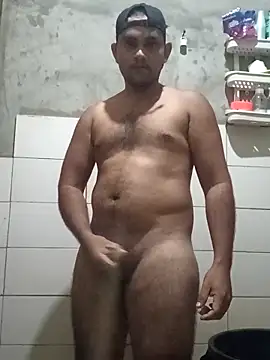 Snapshot of travieso2893 chatting on February 19, 2025, 3:17 am travieso2893 online show from February 19, 2025, 3:17 am