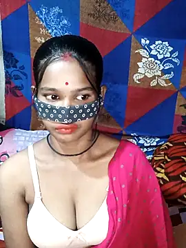Poojadasxx online show from September 21, 2025, 3:50 pm