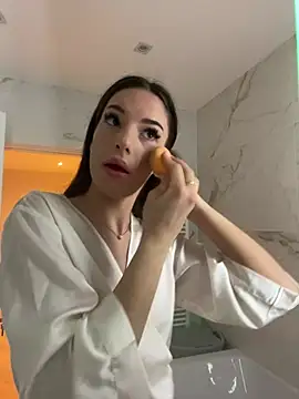 IrisMonn online show from March 30, 2026, 4:03 am