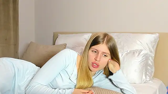 kirraa  online show from January 15, 2026, 7:06 pm