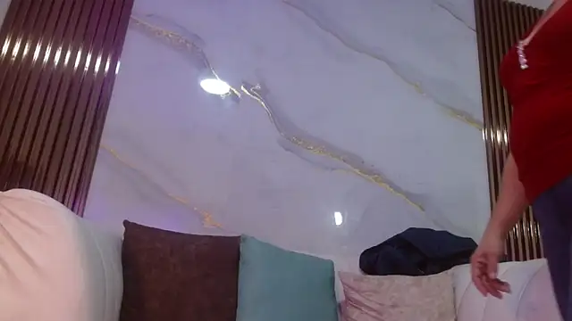 Snapshot of ARTEMIZA_LOVE_ chatting on September 29, 2025, 12:11 pm ARTEMIZA LOVE  online show from September 29, 2025, 12:11 pm