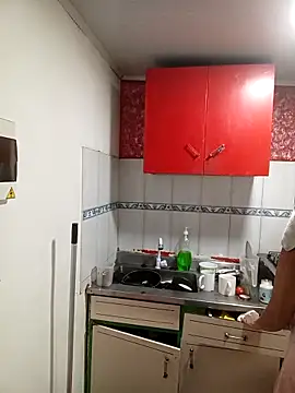 saralunabella online show from October 22, 2025, 9:03 pm