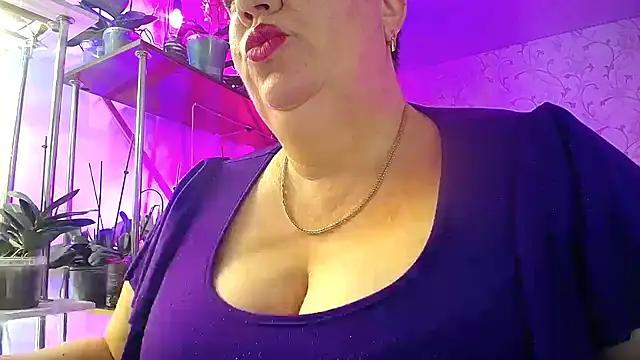  Sweet Woman online show from October 24, 2025, 1:10 pm