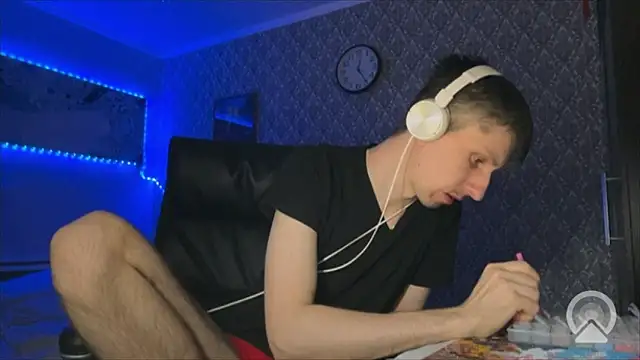 Aki-Laky online show from March 28, 2026, 7:26 pm