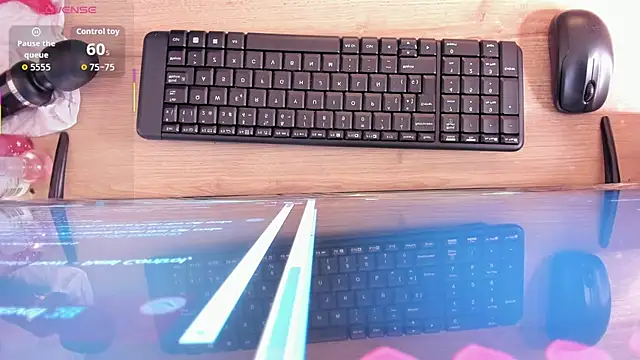 marien thomson  online show from February 5, 2026, 1:12 am