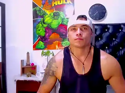 Snapshot of connorsmiith_26 chatting on February 28, 2025, 12:43 am connorsmiith 26 online show from February 28, 2025, 12:43 am