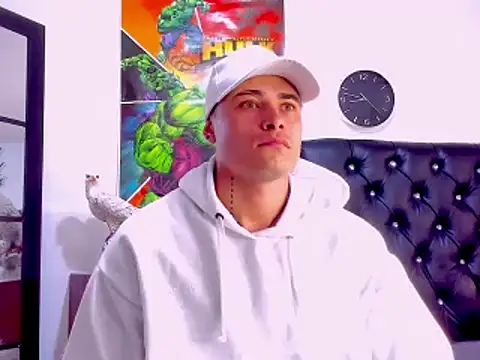 Snapshot of connorsmiith_26 chatting on March 13, 2025, 1:50 pm connorsmiith 26 online show from March 13, 2025, 1:50 pm