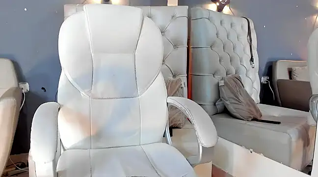 Snapshot of connorsmiith_26 chatting on January 11, 2025, 4:36 pm connorsmiith 26 online show from January 11, 2025, 4:36 pm