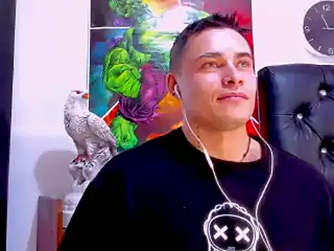 Snapshot of connorsmiith_26 chatting on March 11, 2025, 4:18 pm connorsmiith 26 online show from March 11, 2025, 4:18 pm